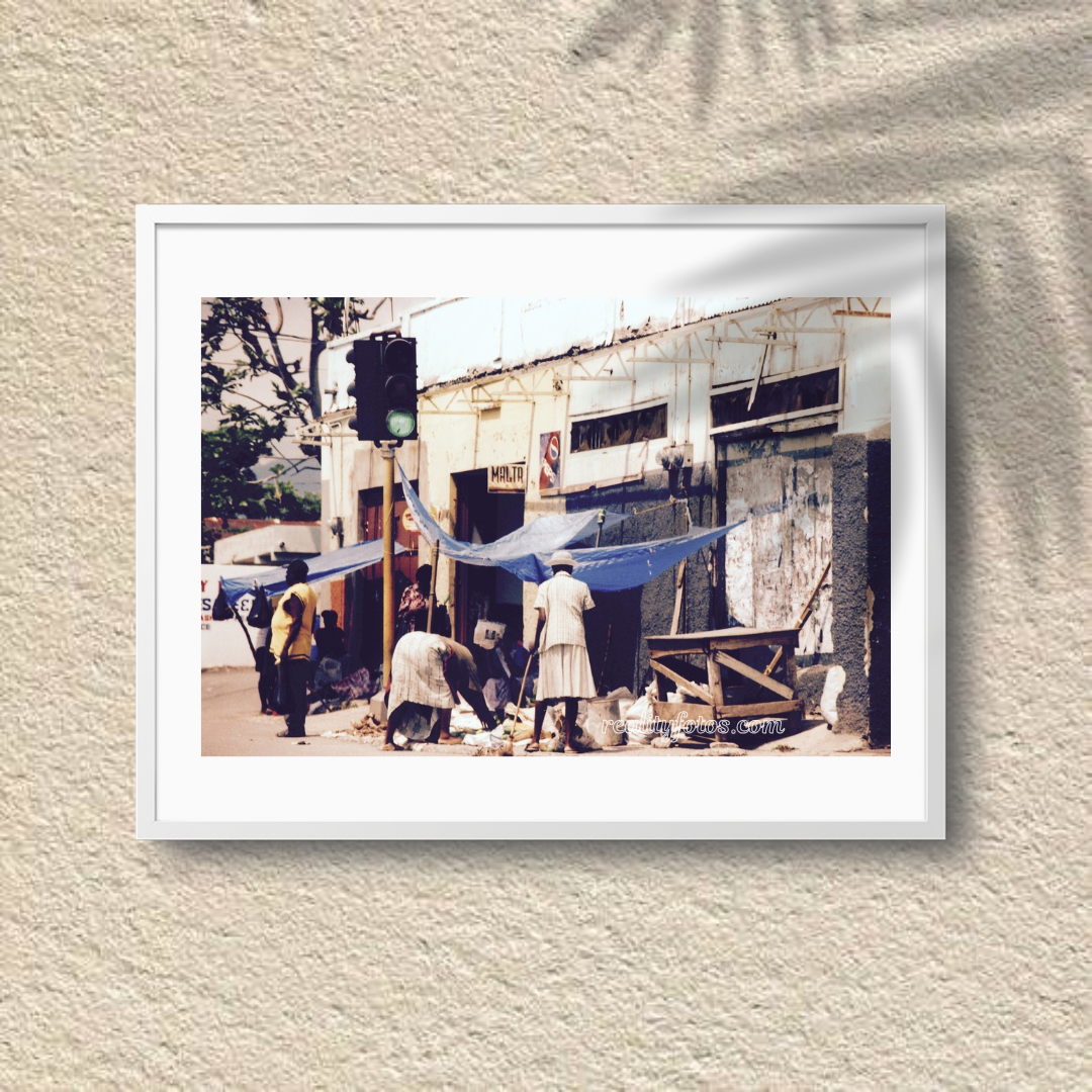 Jamaica Market Hustle – Sidewalk Selling